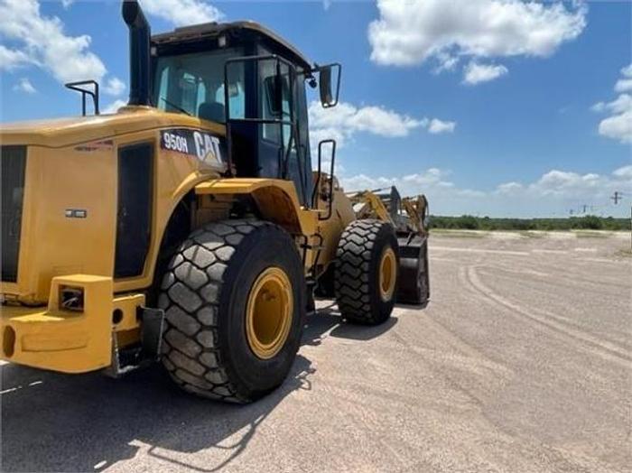 Used 2011 CATERPILLAR 950H - WHEEL LOADERS
