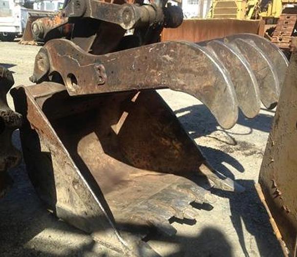 Used 1985 HITACHI UH07 7 - EXCAVATORS