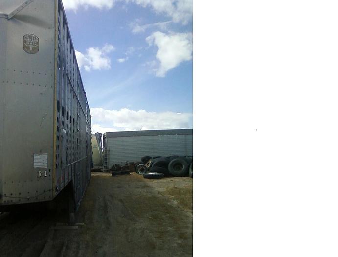 Used 1998 MERRITT 48 FT BY 102 INCH - LIVESTOCK