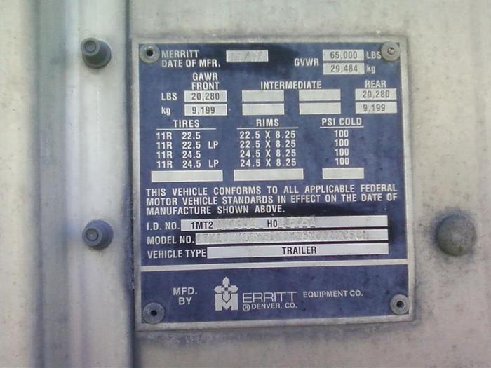 Used 1998 MERRITT 48 FT BY 102 INCH - LIVESTOCK