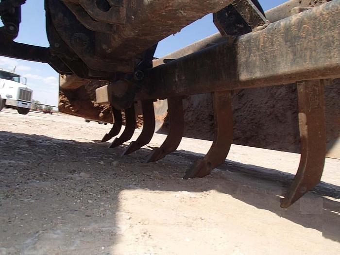 Used CATERPILLAR 416D - SKIP LOADERS