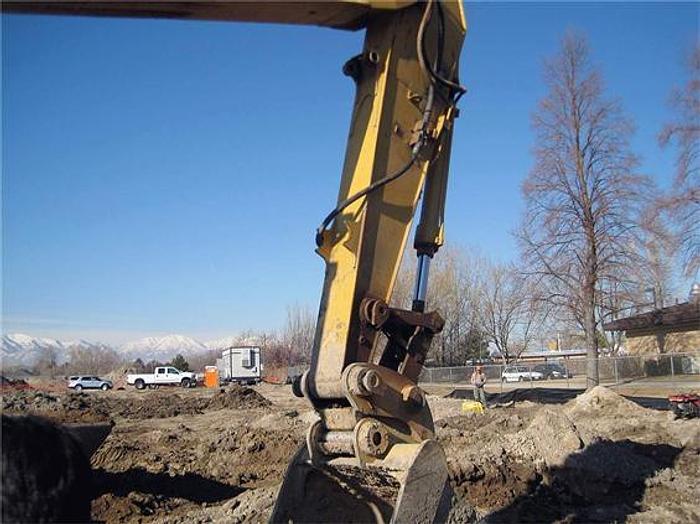 Used 2006 CATERPILLAR 320CL - EXCAVATORS