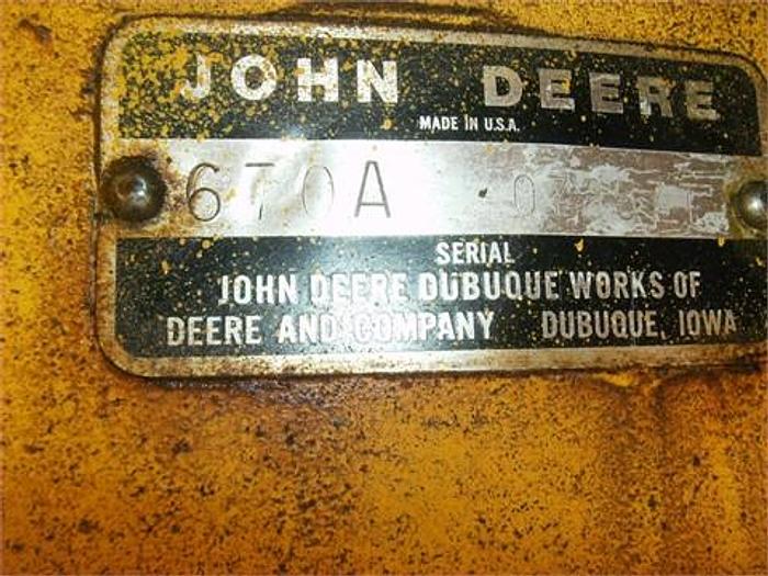 Used 1978 JOHN DEERE 670A - MOTOR GRADERS