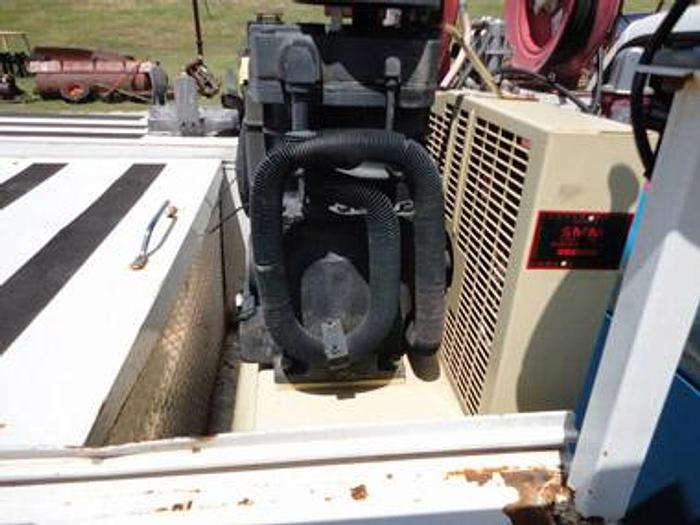 Used 2005 FORD F550 - TRUCK