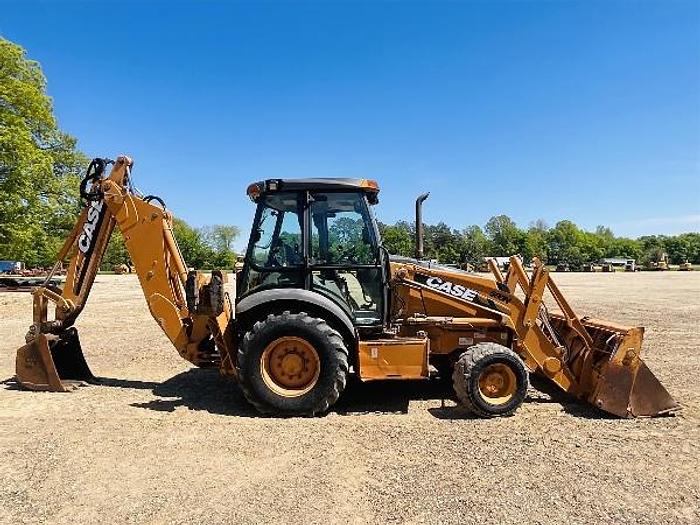 Used 2011 CASE 580 N - BACKHOES