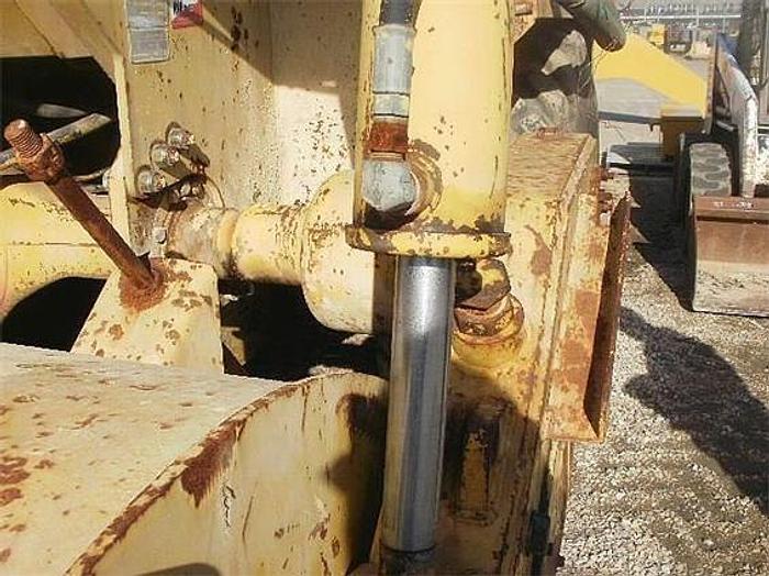 Used 1990 CATERPILLAR RR-250  - ROAD RECLAIMER OFF