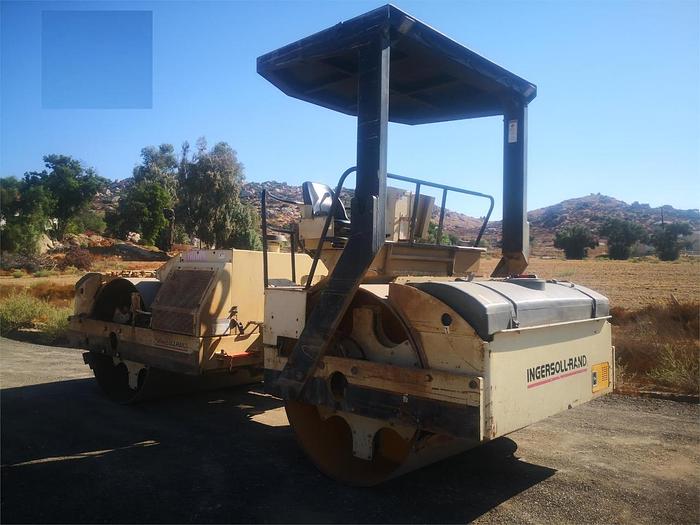 Used 2001 INGERSOLL RAND DD110 - COMPACTORS