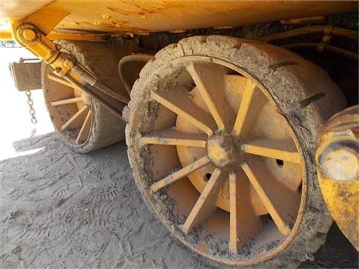 Used 1985 BLAW-KNOX PF120H - PAVING EQUIPMENT