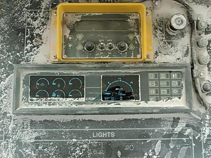 Used 2003 CATERPILLAR PM565B(8GS,COLD PLANER) - PAVING EQUIPMENT