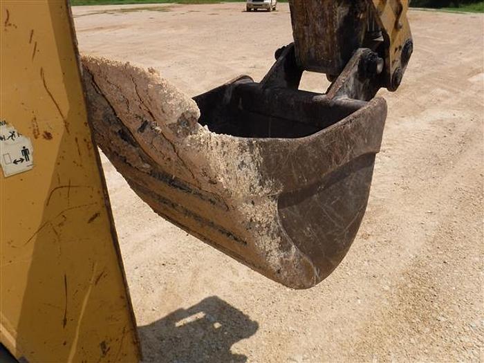 Used 2003 CATERPILLAR 420D - BACKHOES