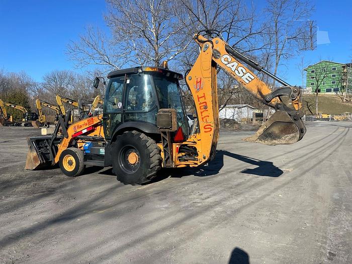 Used 2015 CASE 580 SN - BACKHOES