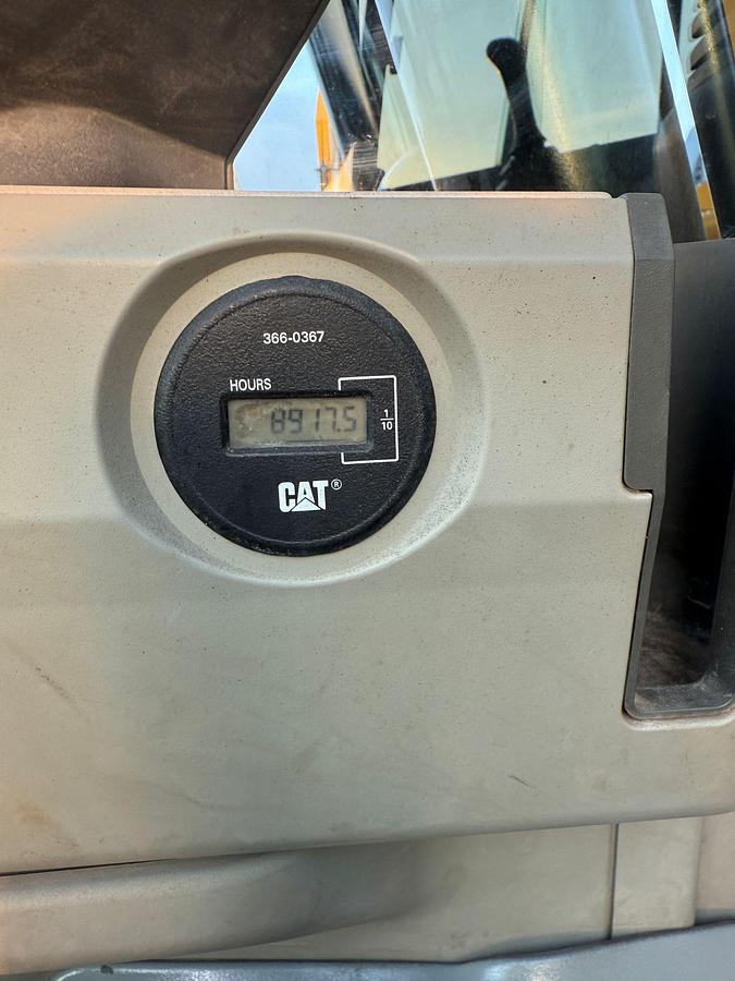 Used CATERPILLAR 320E - EXCAVATORS