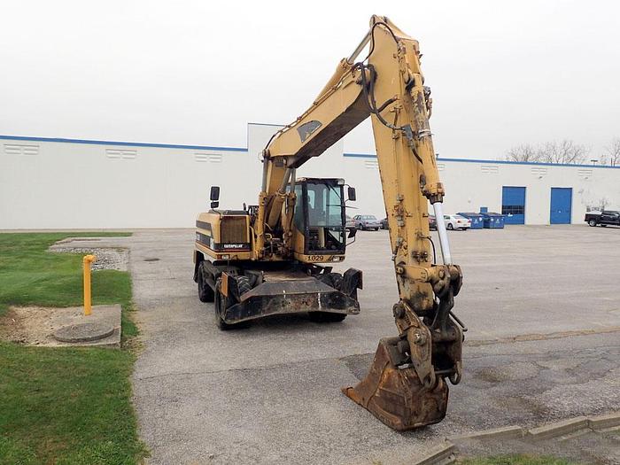 Used 2000 CATERPILLAR M320(6WL) - EXCAVATORS