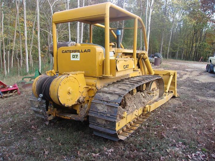 Used CATERPILLAR D7 - CRAWLER TRACTORS