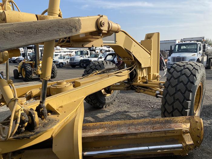 Used 1998 CATERPILLAR 14H - MOTOR GRADERS