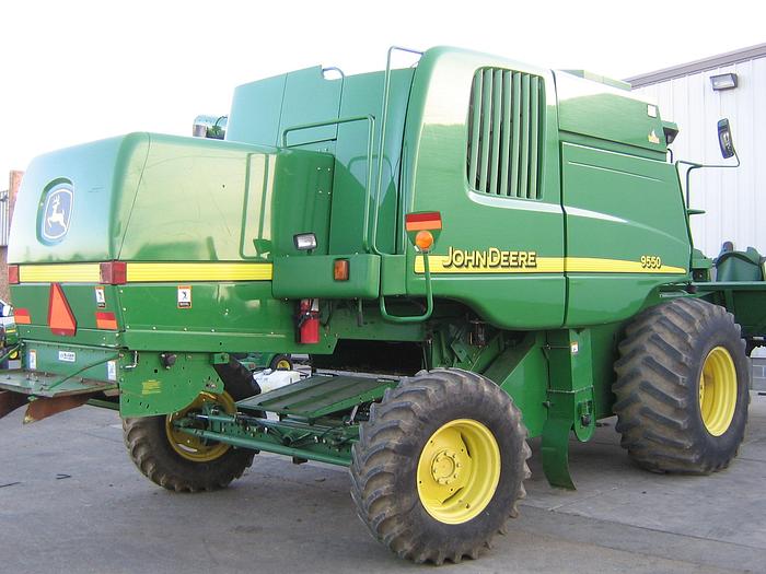 Used 2002 JOHN DEERE 9550 - COMBINES