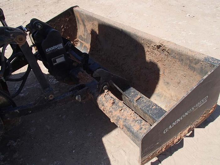 Used CATERPILLAR 416D - SKIP LOADERS