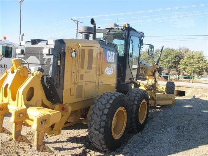Used 2014 CATERPILLAR 140M - MOTOR GRADERS