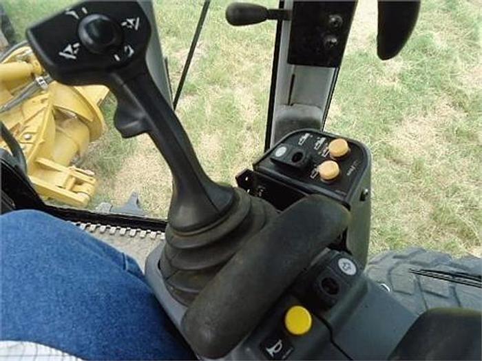 Used 2008 CATERPILLAR 140M - MOTOR GRADERS