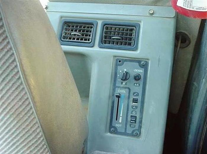 Used 2001 KOMATSU PC200LC6 - EXCAVATORS