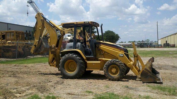 Used 2002 CATERPILLAR 420D - BACKHOES