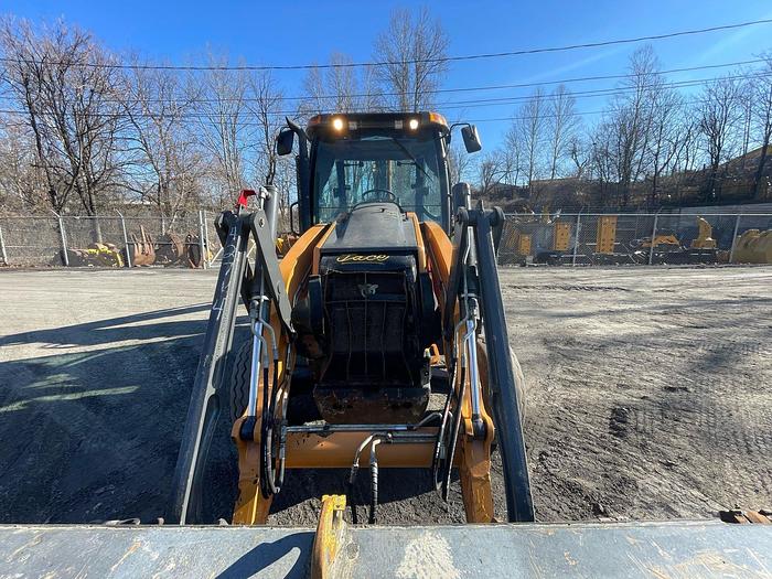 Used 2015 CASE 580 SN - BACKHOES