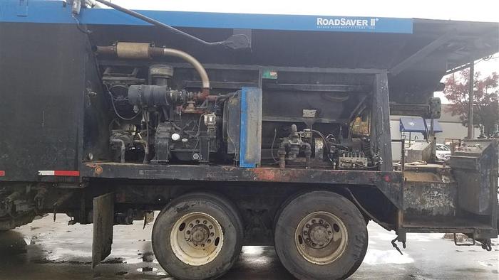 Used 2009 RAYNER RS II - PAVING EQUIPMENT FULL-SIZE CONTINUOUS PAVERS