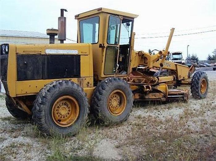 Used 1978 JOHN DEERE 770A - MOTOR GRADERS
