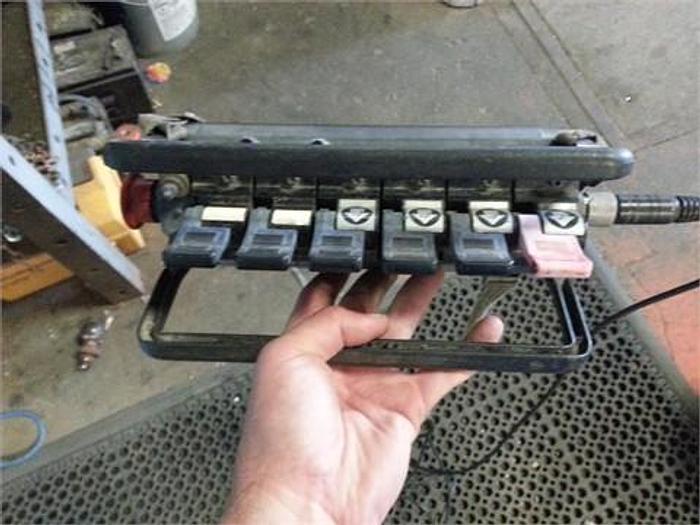 Used 2000 HIAB 095 - KNUCKLE BOOM LIFT