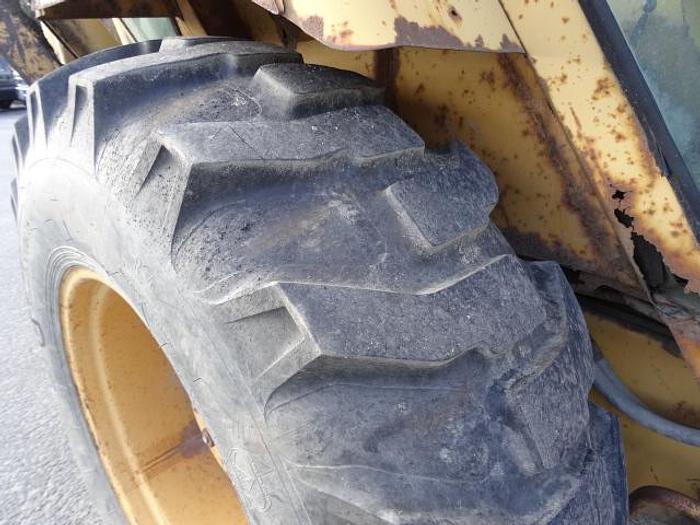 Used 1994 FORD NEW HOLLAND 655A - BACKHOES