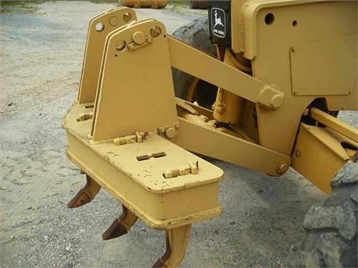 Used 1978 JOHN DEERE 670A - MOTOR GRADERS