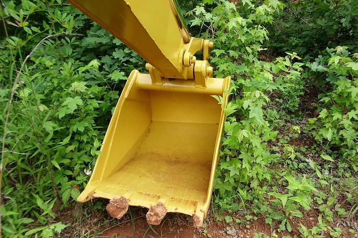 Used 1983 JOHN DEERE 510B - BACKHOES
