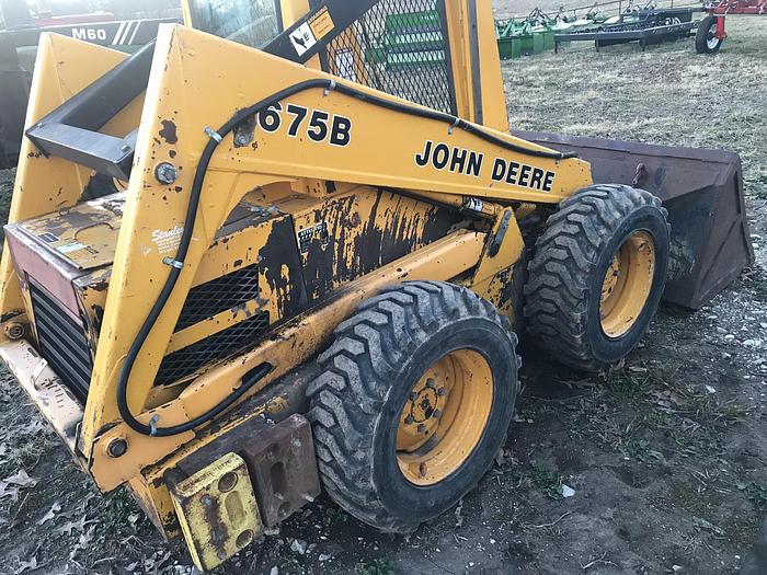 Used 1990 JOHN DEERE 675B - SKID STEER LOADERS