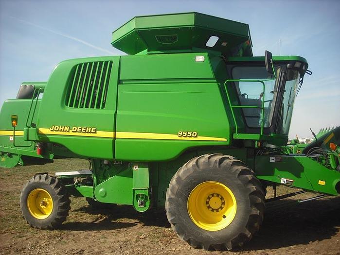Used 2002 JOHN DEERE 9550 - COMBINES