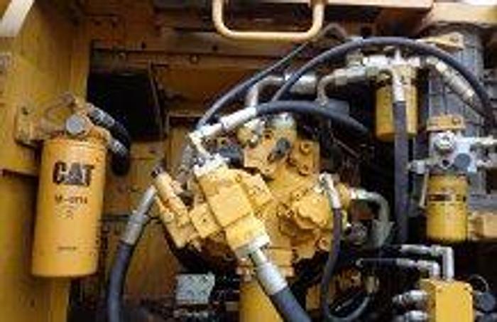 Used 2006 CATERPILLAR 330DL - EXCAVATORS