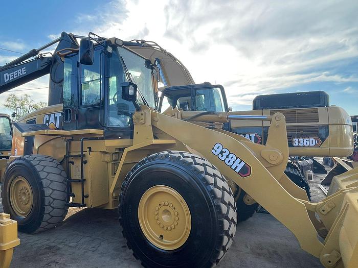 Used 2008 CATERPILLAR 938H - WHEEL LOADERS