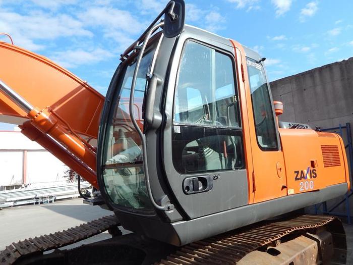 Used HITACHI-DEERE 230CL - CAB, EROPS