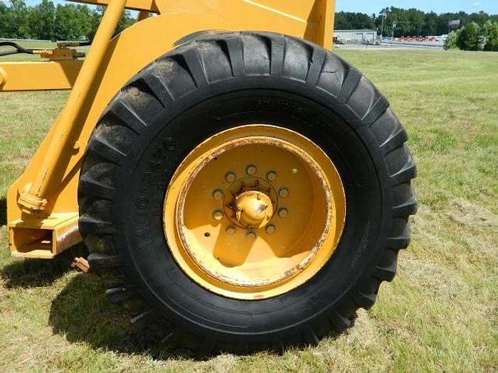 Used CHAMPION 710A - MOTOR GRADERS