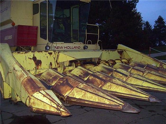 Used 1985 NEW HOLLAND  TR85 GRAIN - COMBINES