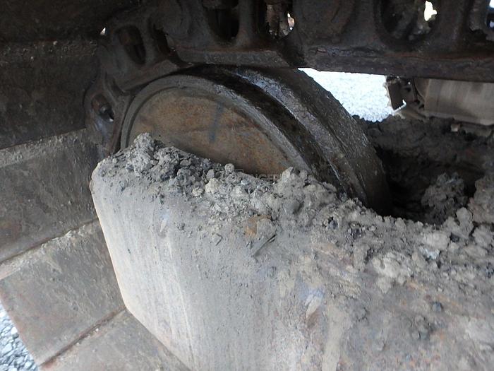 Used 2011 CATERPILLAR 320D - EXCAVATORS