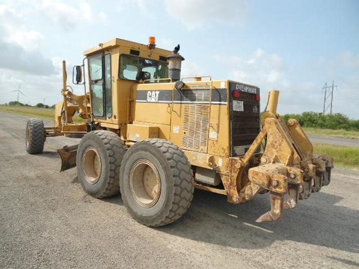 Used 2001 CATERPILLAR 140H - MOTOR GRADERS