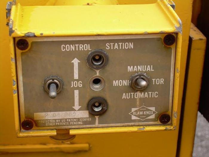 Used 1990 BLAW-KNOX PF500 - PAVING EQUIPMENT