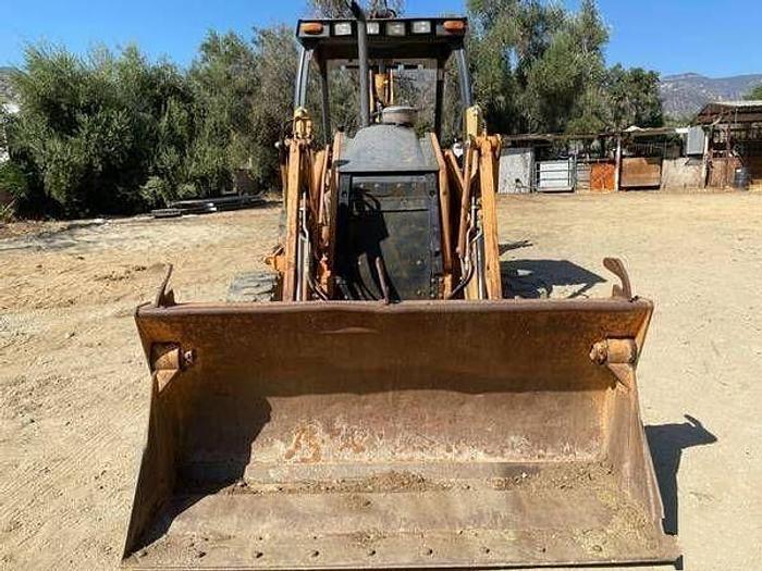 Used 2001 CASE 580SM - BACKHOES