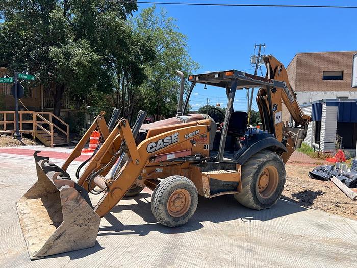 Used 2014 CASE 580 N - BACKHOES