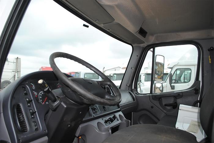 Used 2017 FREIGHTLINER BUSINESS CLASS M2 - DUMP TRUCK