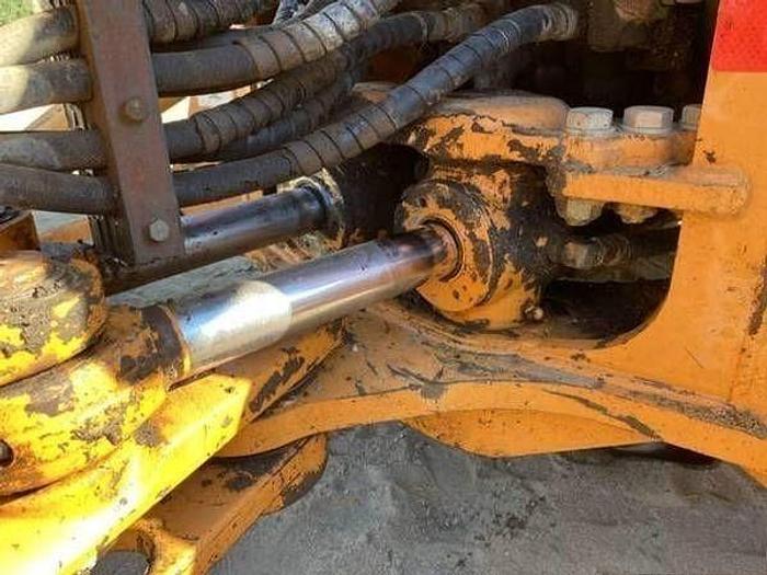 Used 2001 CASE 580SM - BACKHOES