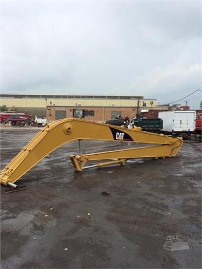 Used 2018 CATERPILLAR 50 FT - ARM