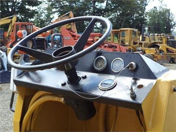 Used BOMAG BW210 - COMPACTORS