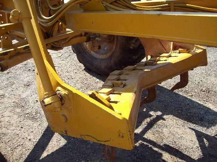 Used CATERPILLAR 12G - MOTOR GRADERS