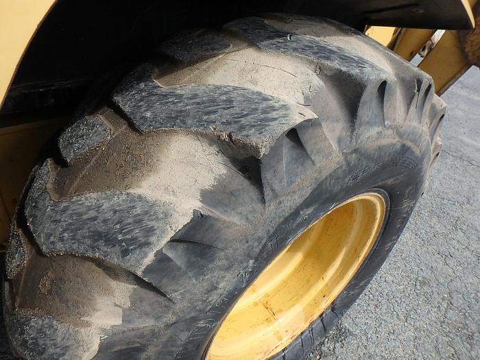 Used 2003 CATERPILLAR 420D - BACKHOES